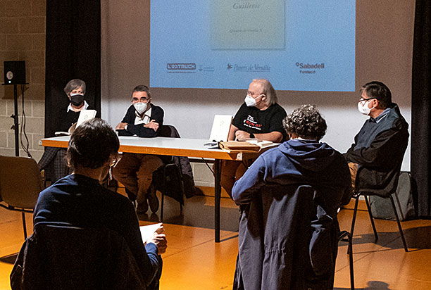 Presentació a Sabadell del nou Quadern «Eugène Guillevic». Taula de l'acte, formada per Carme Miralda, Josep Mria Ripoll, Ricard Ripoll i Esteban Martínez.