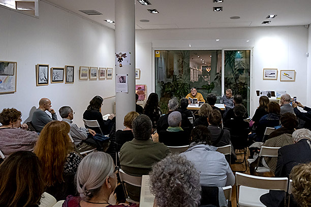 Presentació a Barcelona del llibre «Nuestras sombras en el Jardín de Serralves» de Xoán Abeleira