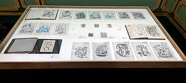 Presentació dels dibuixos de Josep Gerona per a l'Àlbum Versàlia 5 «Vida/Mort» al Museu d’Art de Sabadell.